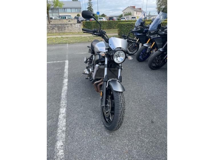 YAMAHA XSR 700