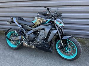 YAMAHA MT-09
